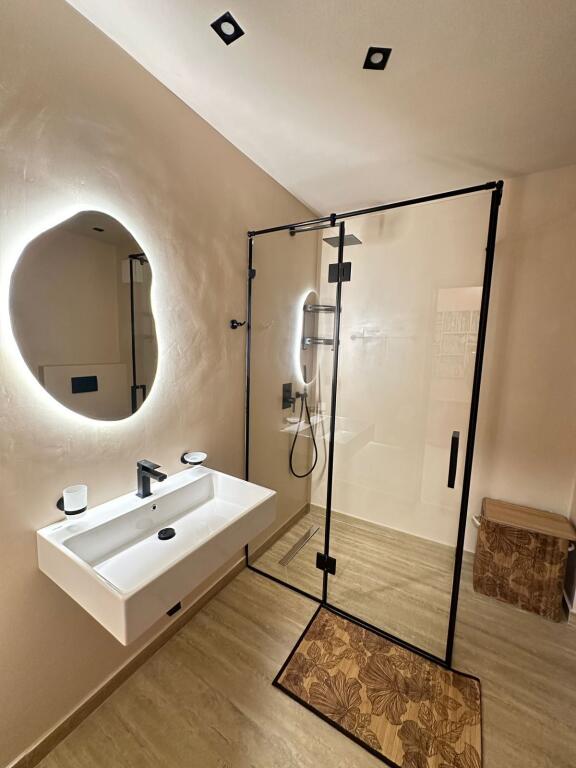 🏠 Apartament 1+1 me Qira – Bulevardi Gjergj Fishta, Tiranë