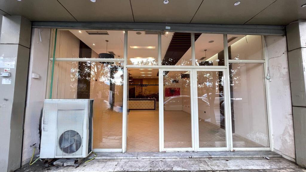 Affittasi negozio presso i Palazzi Çabej! 500 € /Mese