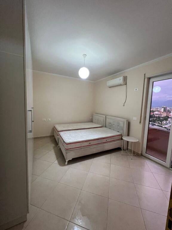Apartament 1+1 me verande ne Astir!