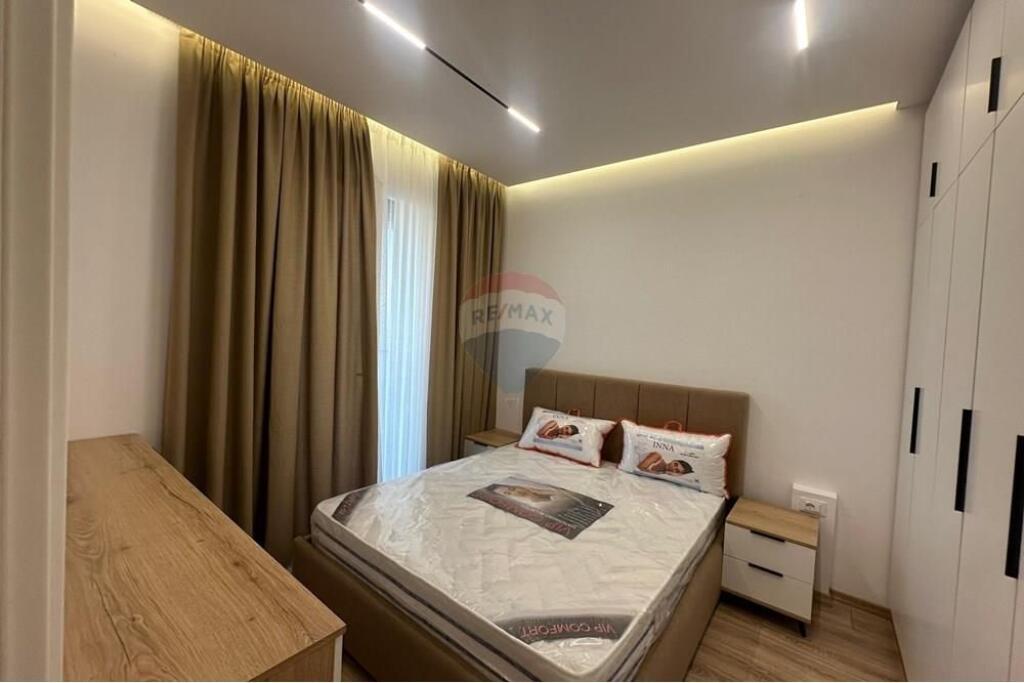 *Apartment 1+1 for rent - Paris Commune*