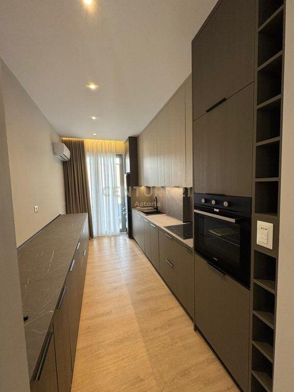 FOR RENT APARTMENT 3+1+3 + PARKING SPOT AT "GREEN VALLEY", DRY LAKE