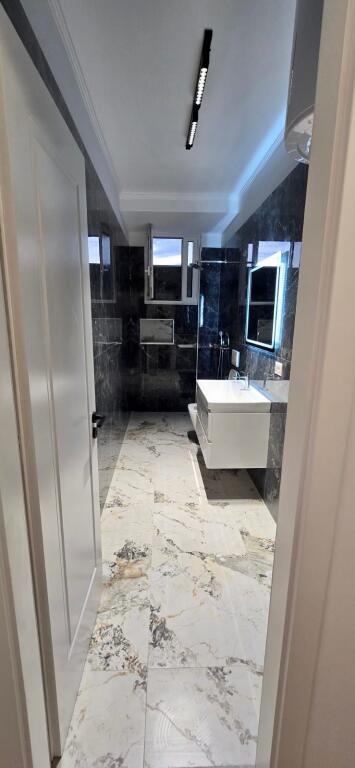 📣 SHITET Apartament 2+1 Me 2 Tualete📍 Prokuroria e Tiranes 🛣️ Rruga "Haxhi Hysen Dalliu" ✨