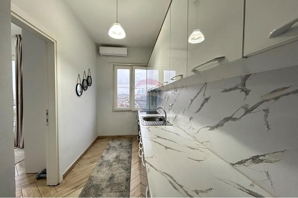 Apartment 1+1 +parking spot for rent at Dibres Street