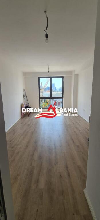 Spazi Ufficio in Affitto Vicino al Nuovo Viale a Tirana (ID 42611240)
