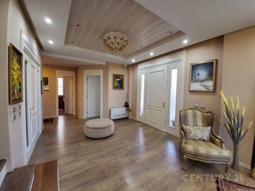 Modern 4-Storey Villa, 6 rooms for Sale in Akacia Hills Residence 1, Mjull-Bathore 975,000 €