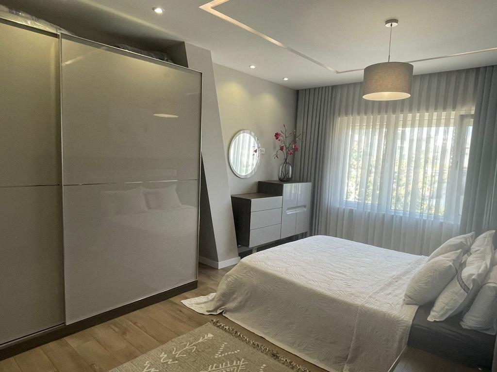 Super Duplex 3+1+2+pool for sale at Residenza Kodra e Diellit (ID 4151148).