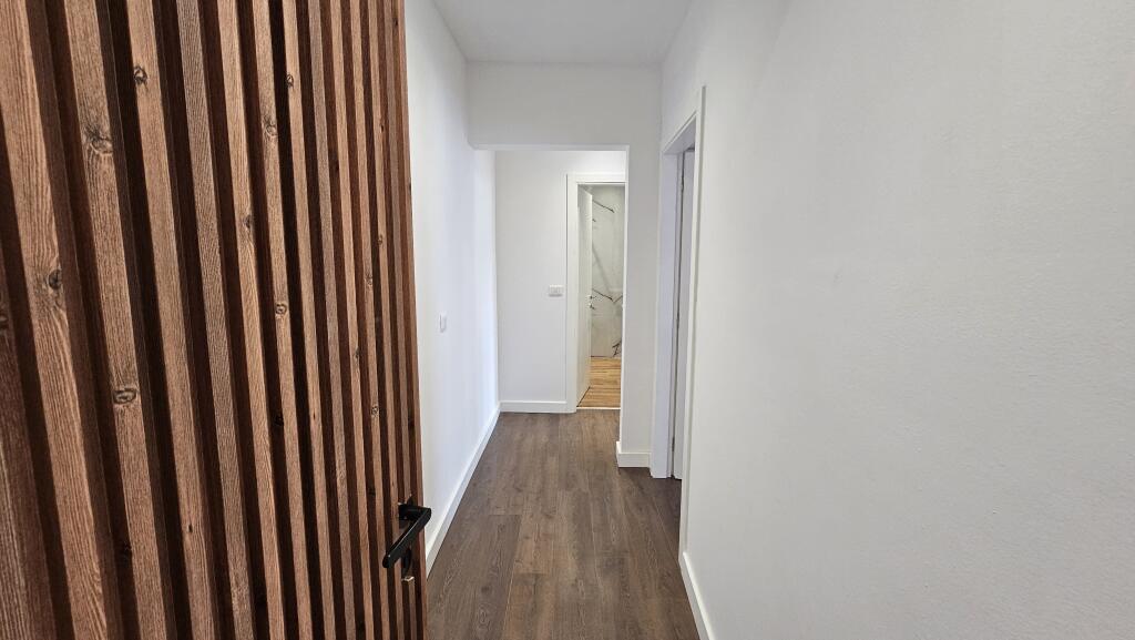 Apartament 2+1+2 per qira,Prane Prokurorise se Tiranes