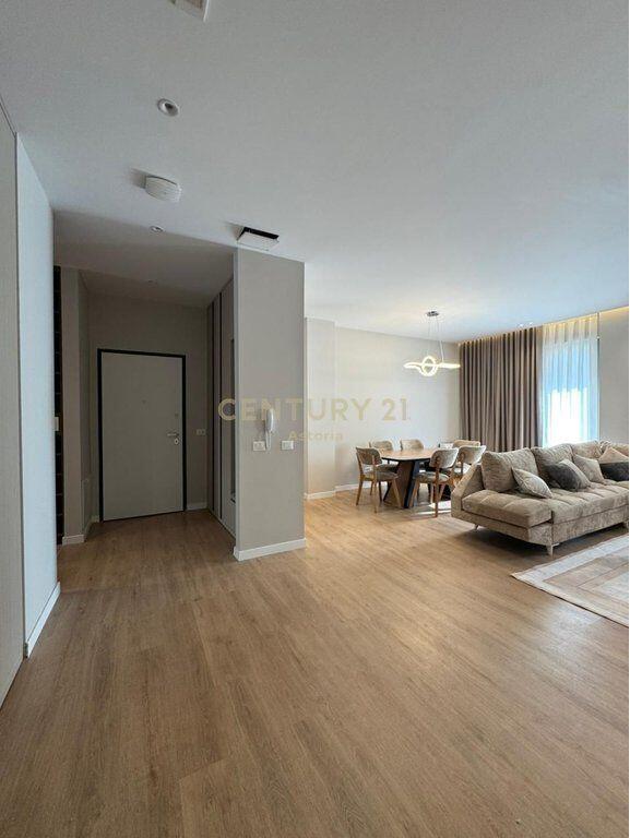 FOR RENT APARTMENT 3+1+3 + PARKING SPOT AT "GREEN VALLEY", DRY LAKE