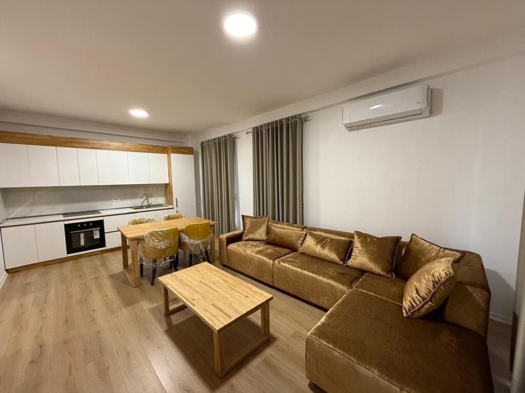 Apartment 3+1 for rent in Porcelan