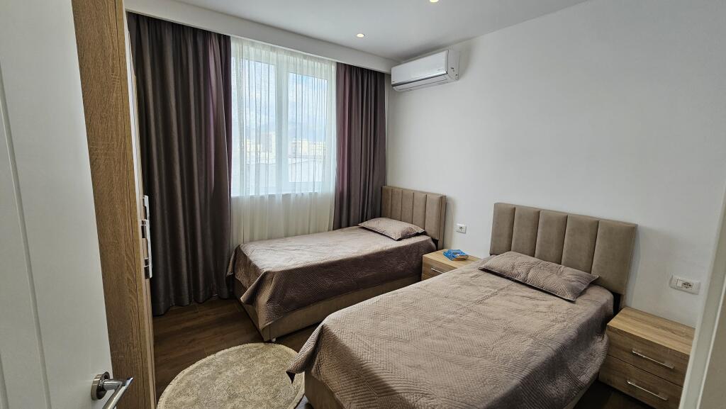 Apartament 2+1+2 te Mine Peza