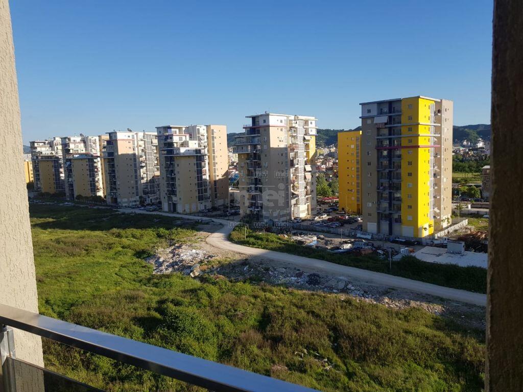 In vendita, Appartamento 1+1, Fusha e Aviacionit,
