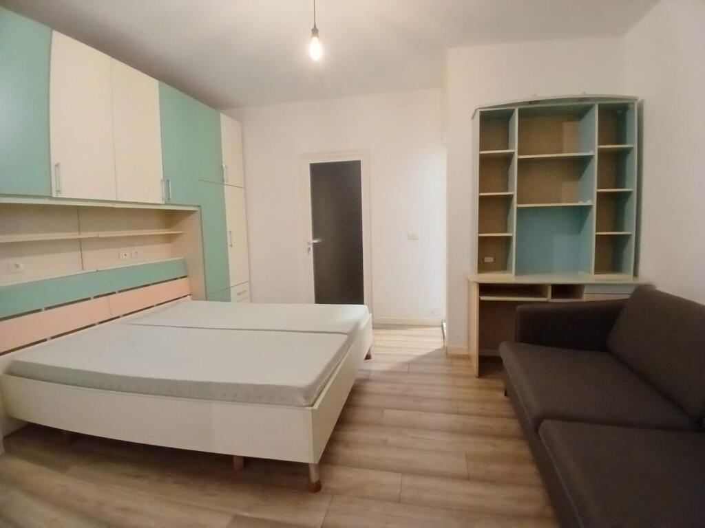 Apartament me qera 1+1- 📍Rruga Barrikadave