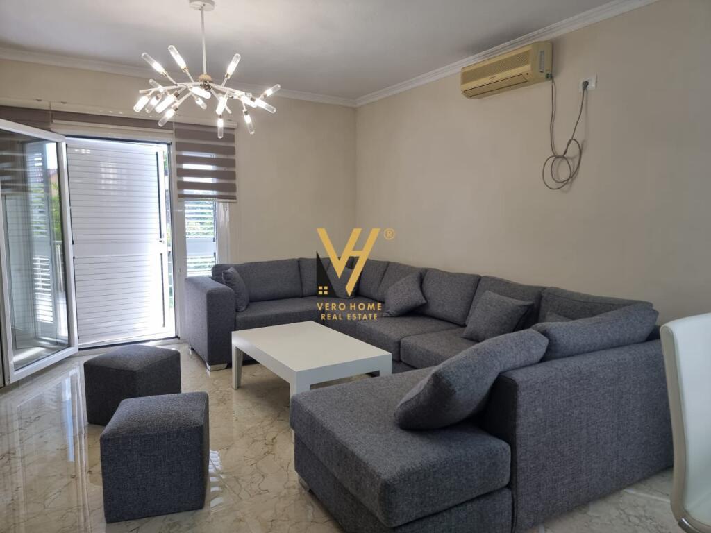 JEPET VILE DY KATESHE ME QIRA TEK ALI DEMI 1.700 EURO