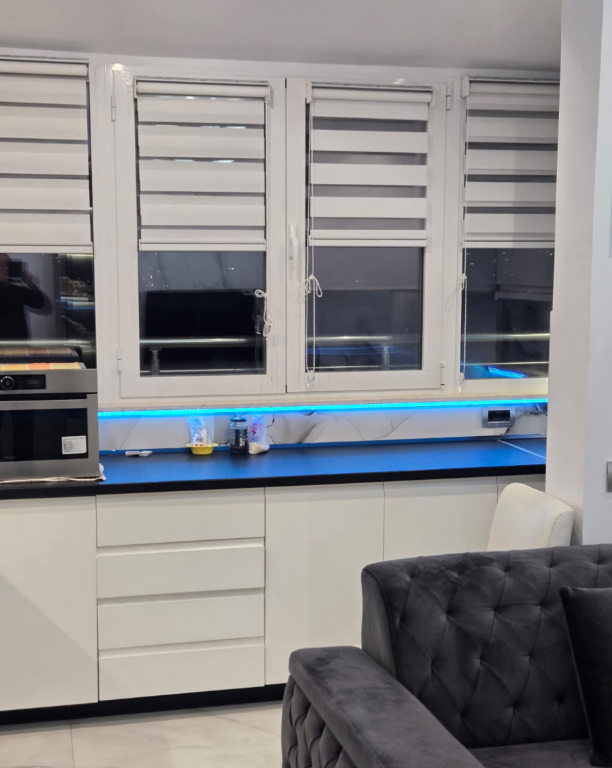 Jepet Me Qera Apartament 1+1 Komua E Parisit