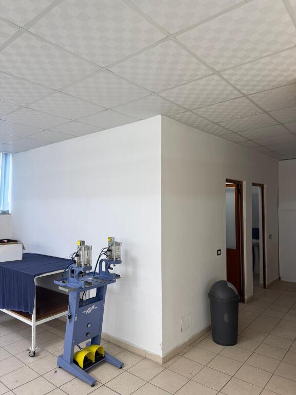 🔹 Business premises for rent Tailoring 👗✂️