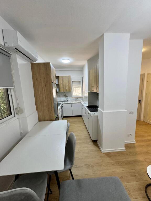 📣 SHITET Apartament 2+1+2 me Verande 📍 Kodra e Diellit 🛣️ Rruga "Bill Klinton" ✨