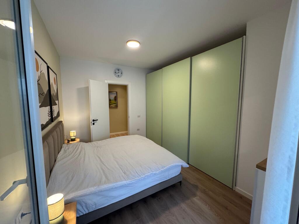 Apartment me qera 2+1 Rruga e Elbasanit