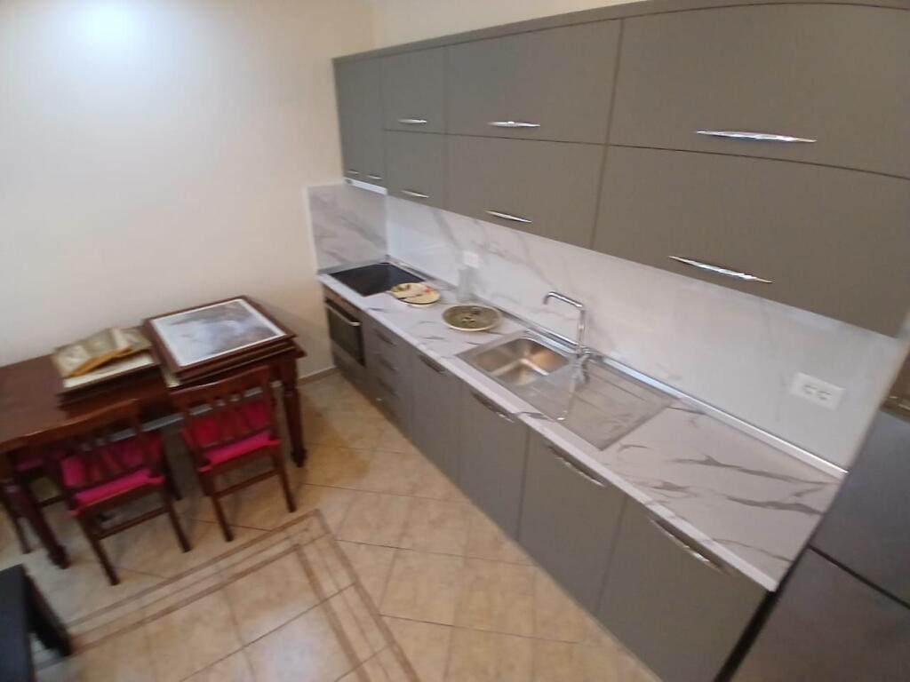 Affittasi Appartamento 2+1 a MEDRESE