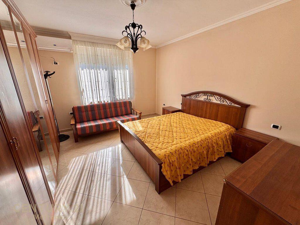 APARTAMENT 2+1+2 ME QERA NE BLLOK! 800 € /Muaj