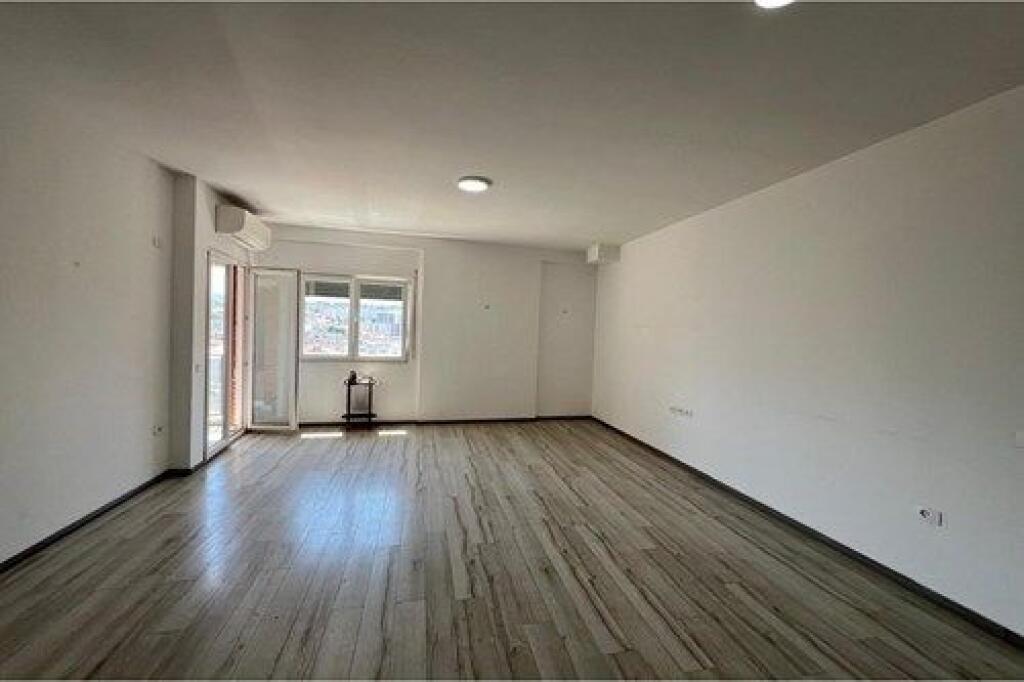 🏡 New 3+1 apartment for sale in Ali Demi, Tirana