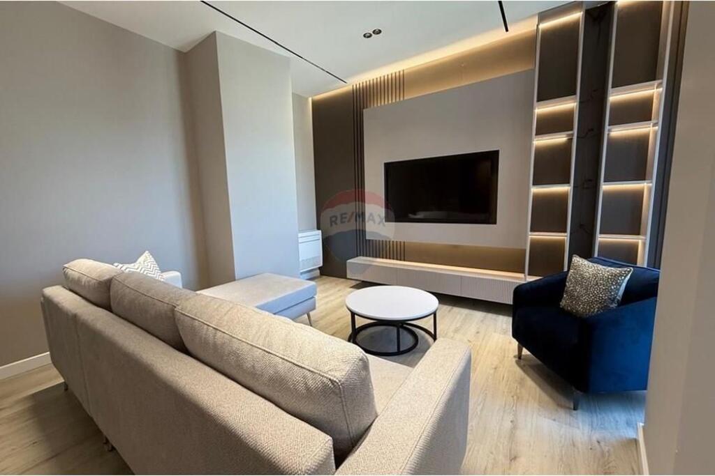 Apartment 2+1+2 for rent near the New Bazaar!