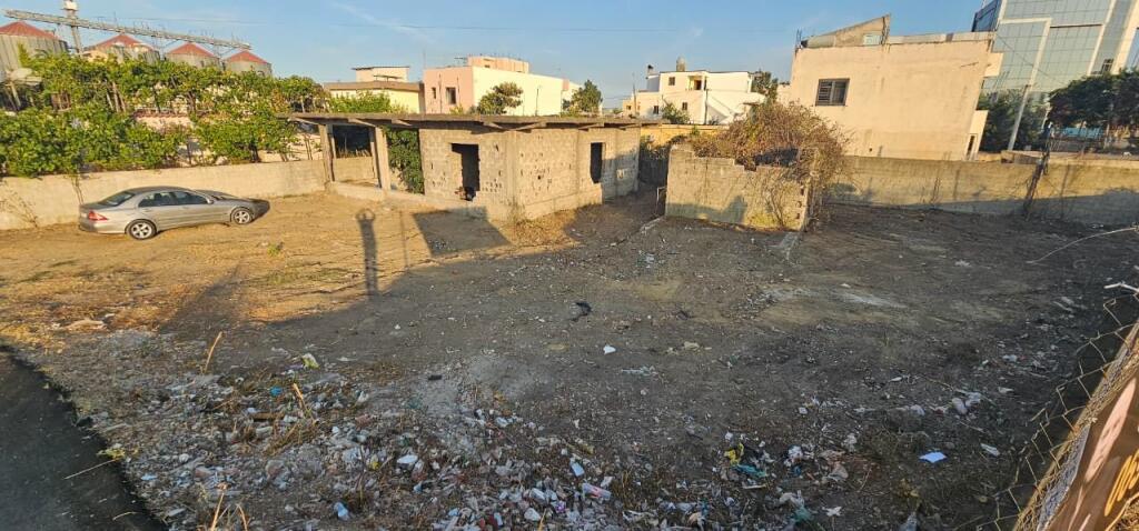 🏡 House + Land for sale 📌 Durres – Tirana Highway, near Kastrati gas station