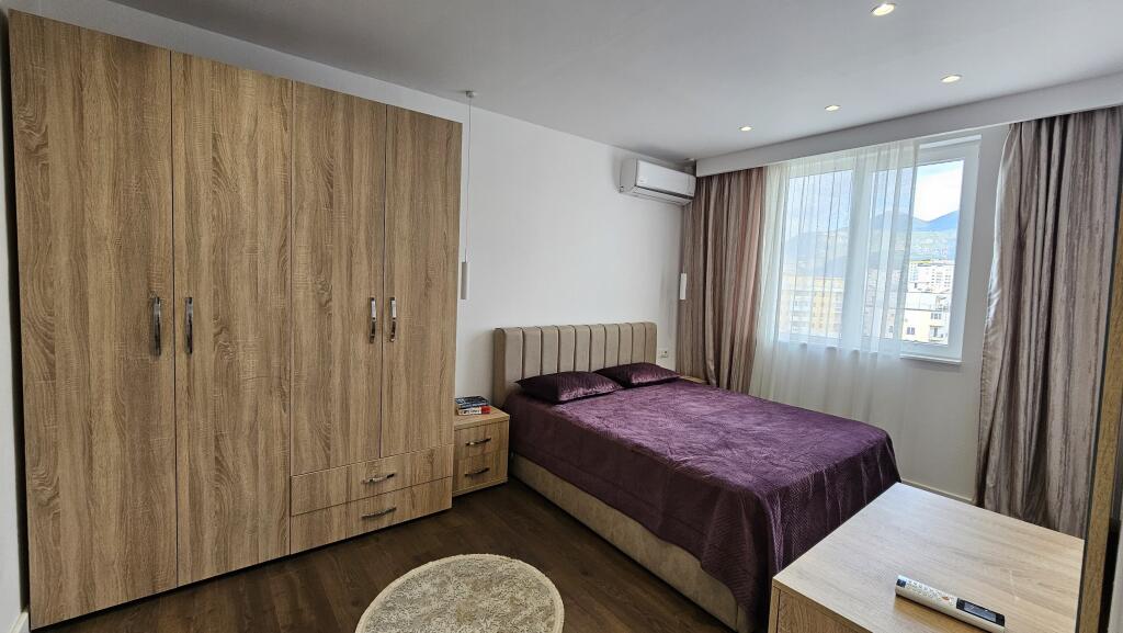 Apartament 2+1+2 te Mine Peza