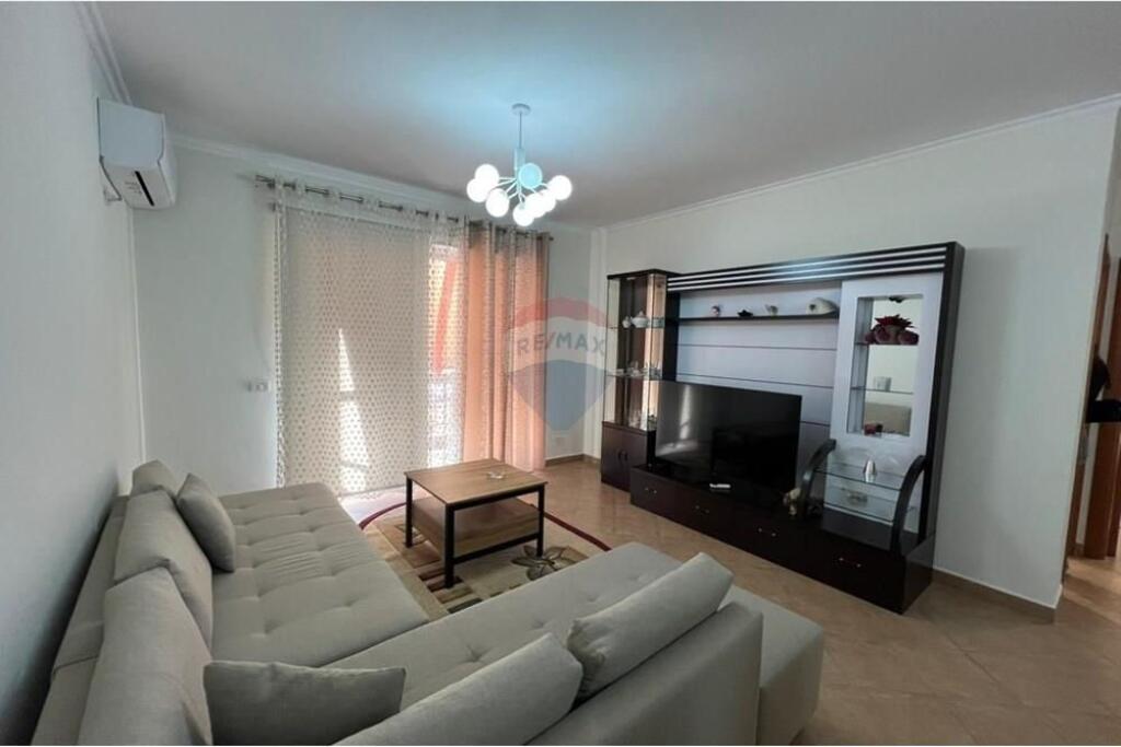 Apartment - For Rent  RRUGA E KAVAJES,QENDER
