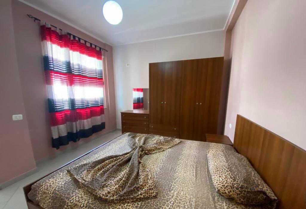 Apartament per shitje tek Liqeni i Thate