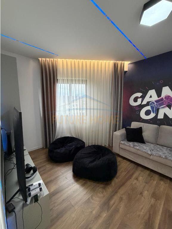 Apartment 3+1+2 Oasis Residence Unaza e Re for sale