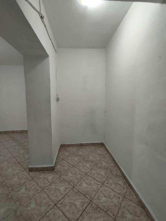 Appartamento in affitto 2+1 – Via Ferit Xhaiko, Tirana