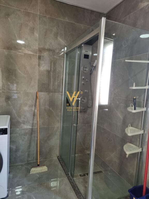 JEPET VILE DY KATESHE ME QIRA TEK ALI DEMI 1.700 EURO