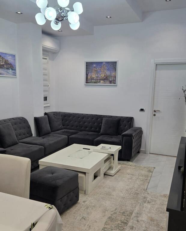 Affittasi appartamento 1+1 vicino a Kristal Center!