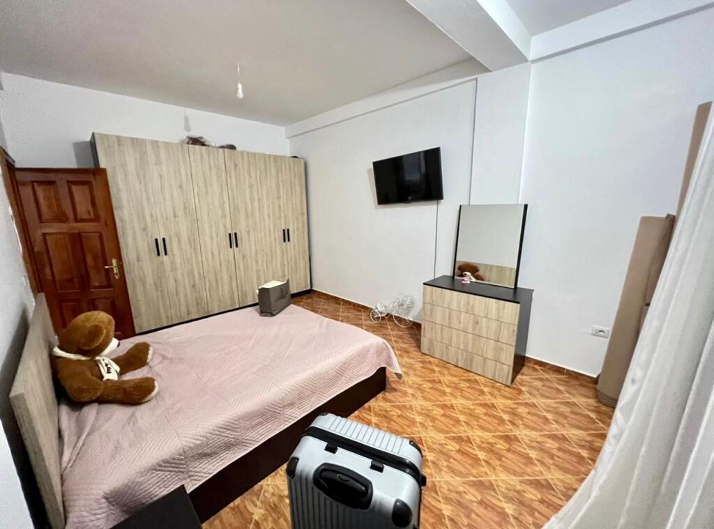 📣 VILLA FOR SALE OPPORTUNITY 📍 Ali Dem, Near Mangalem Complex 🛣️ "Mumajezeve" Street ✨