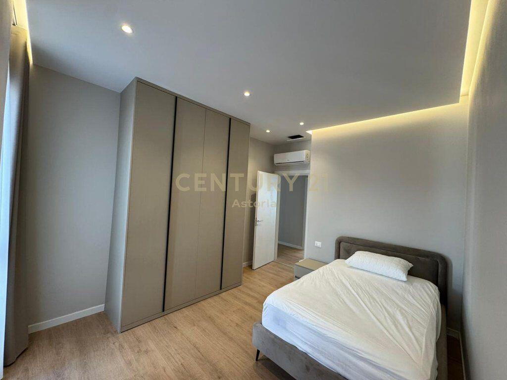 FOR RENT APARTMENT 3+1+3 + PARKING SPOT AT "GREEN VALLEY", DRY LAKE