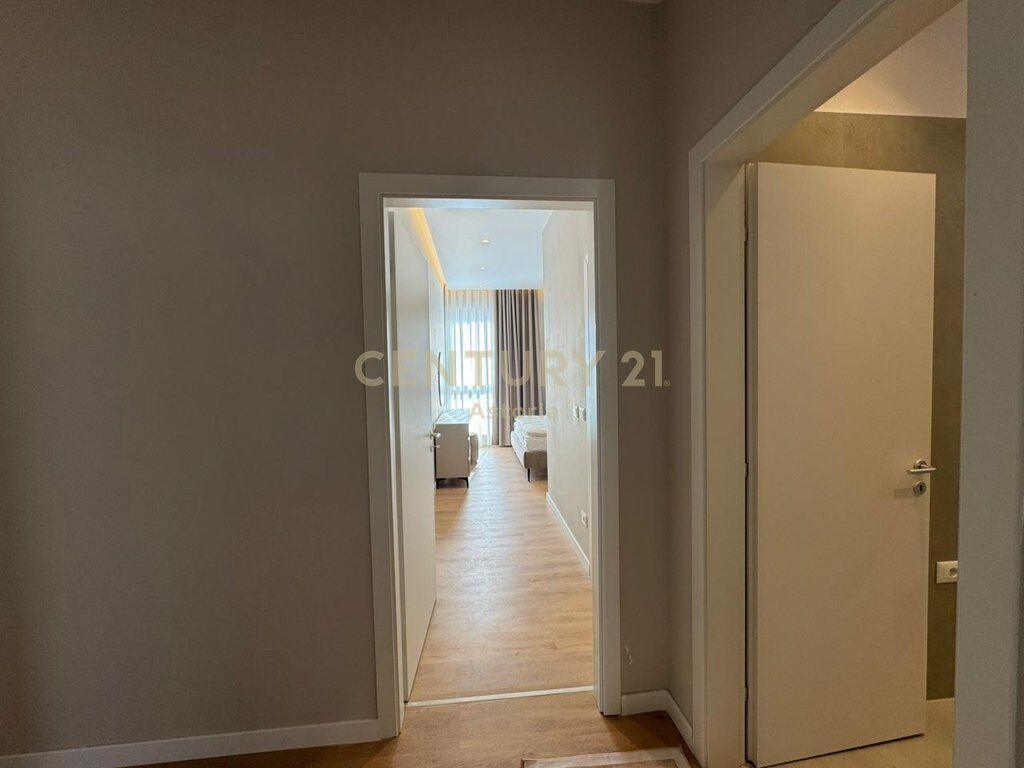 FOR RENT APARTMENT 3+1+3 + PARKING SPOT AT "GREEN VALLEY", DRY LAKE