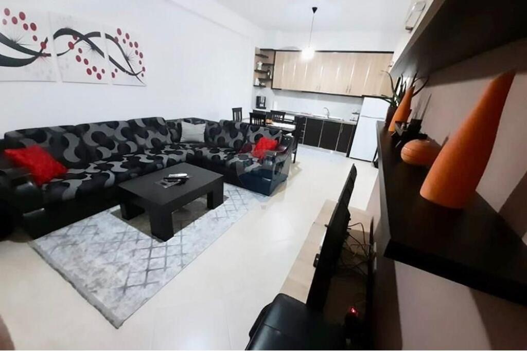 APARTMENT 2+1 FOR RENT Near the American Hospital 3