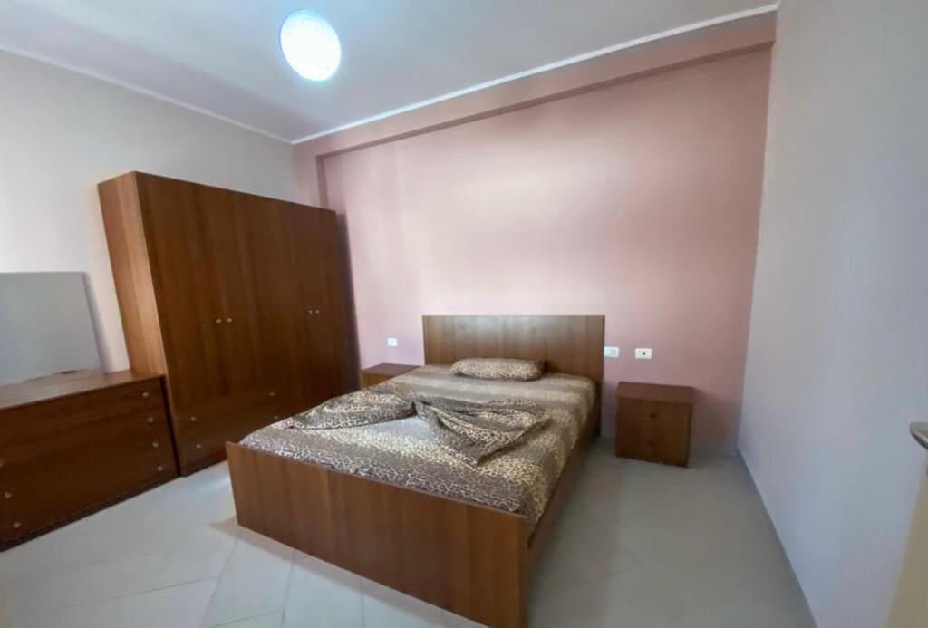 Apartament per shitje tek Liqeni i Thate