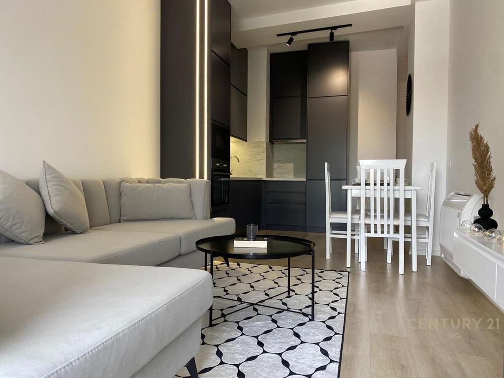 Qira – Apartament 1+1 | Kompleksi “Magnet”, 21 Dhjetori