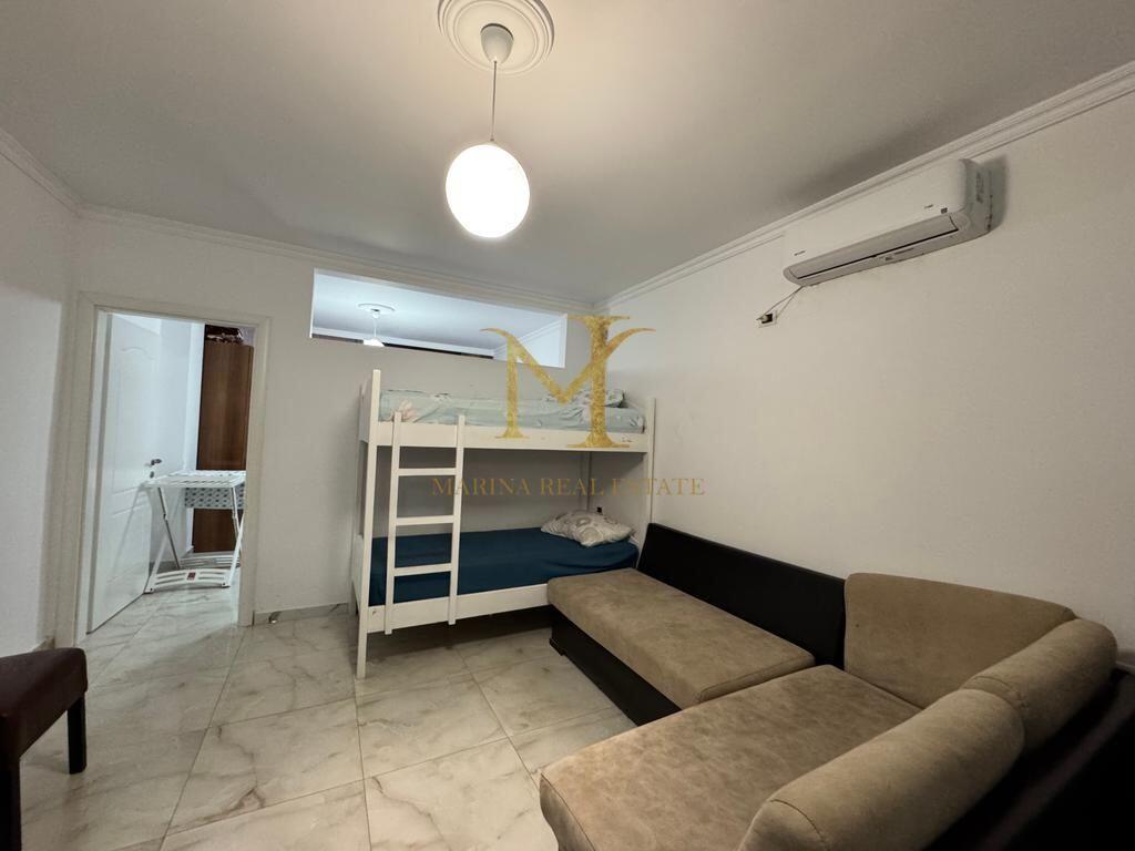 Apartment 1+1 for rent in Plazh Hekurudha Durres. (until May 1)