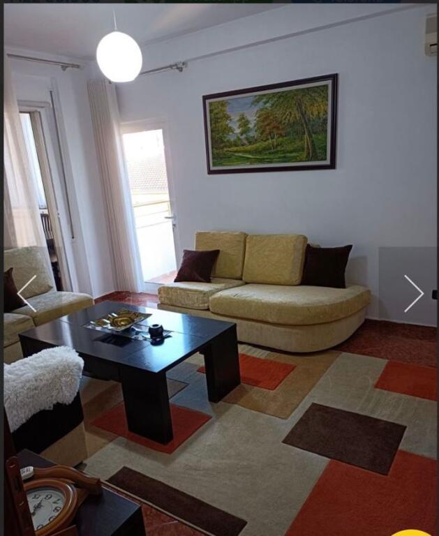 🏡 JEPET APARTAMENT ME QIRA – DON BOSKO (PRANË ZGARËS KORÇARE)