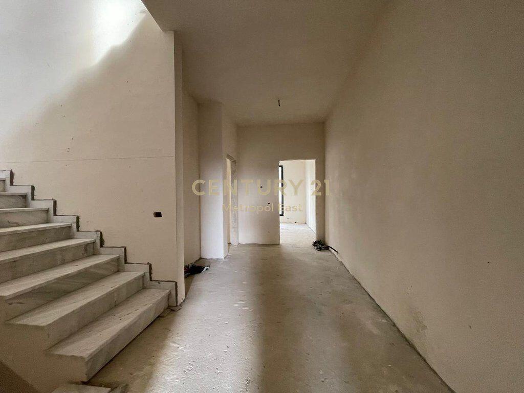 VILLA FOR SALE IN PICCADILLY RESIDENCE 650,000 €