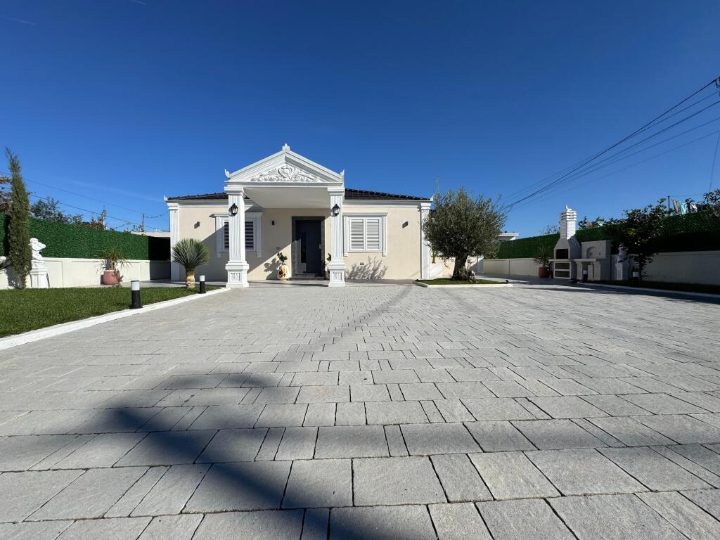 Villa for rent Durres neighborhood 14