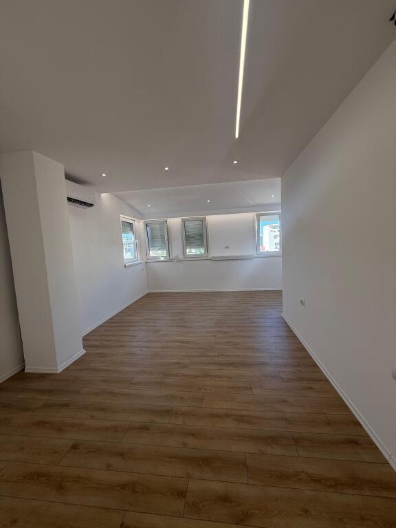🏡 Apartment 1+1 + Walk-in Closet for Sale – Fortuzi Street, Center, Tirana
