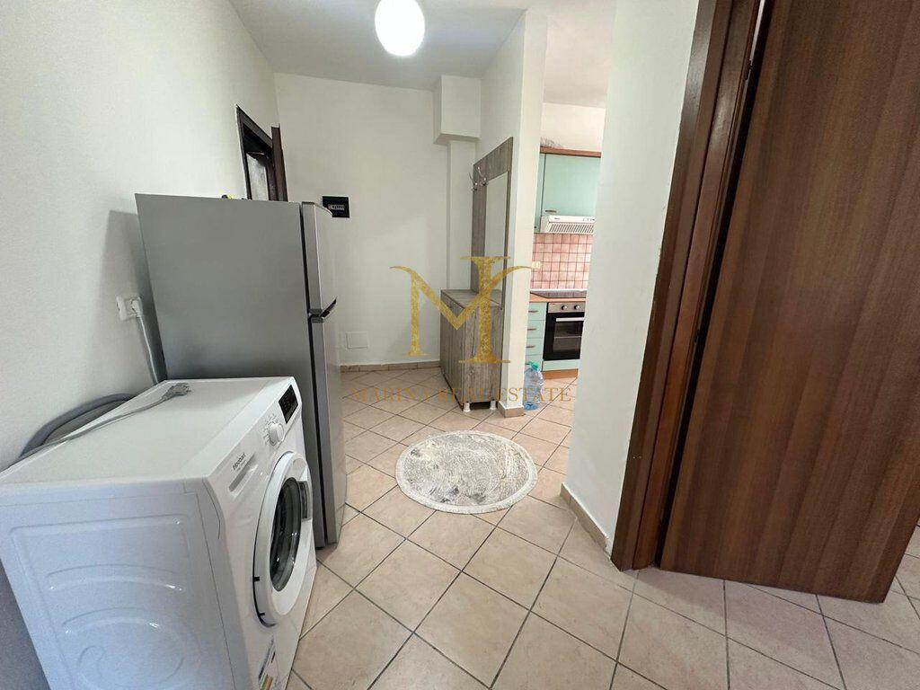 FOR RENT 1+1 APARTMENT NEAR DYRRRAHUT HOTEL, SECOND LINE TO THE SEA!!
