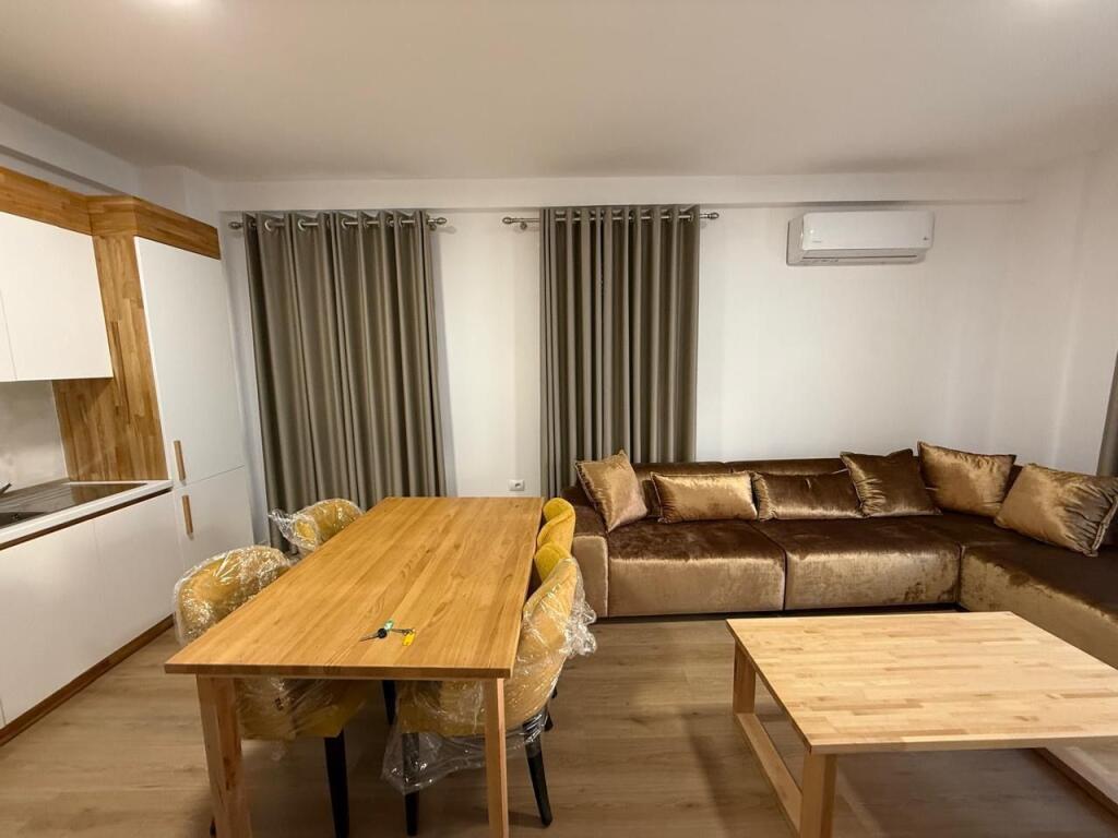 Apartment 3+1 for rent in Porcelan