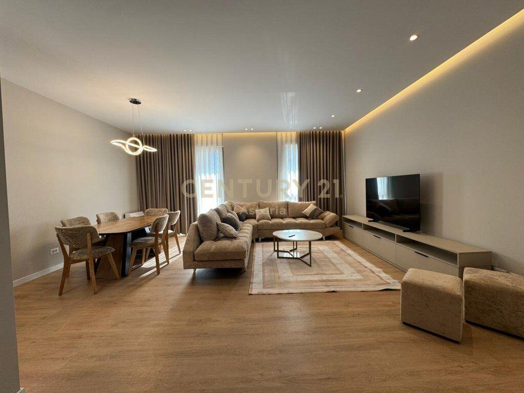 FOR RENT APARTMENT 3+1+3 + PARKING SPOT AT "GREEN VALLEY", DRY LAKE