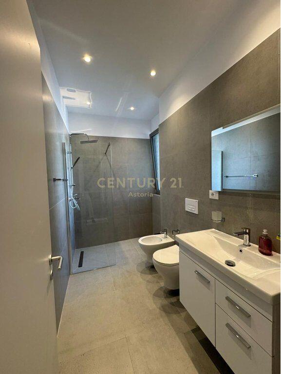 FOR RENT APARTMENT 3+1+3 + PARKING SPOT AT "GREEN VALLEY", DRY LAKE