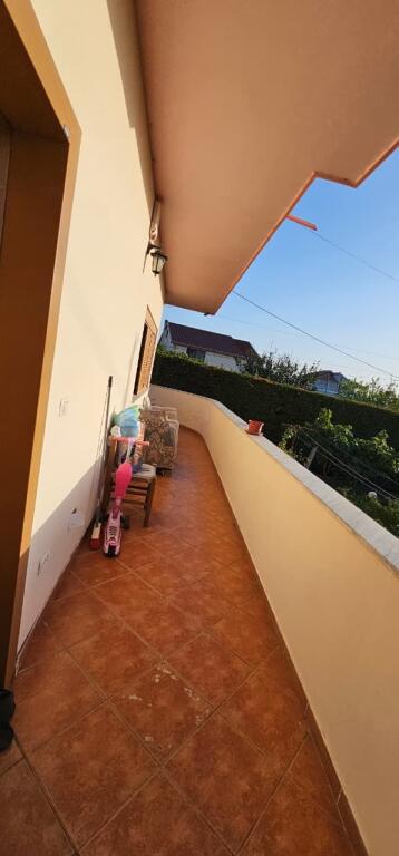 🏡 SHITET VILE 3 KATESHE NE SHENAVLASH – Mundësi e Artë për Investim ose Banesë Familjare!