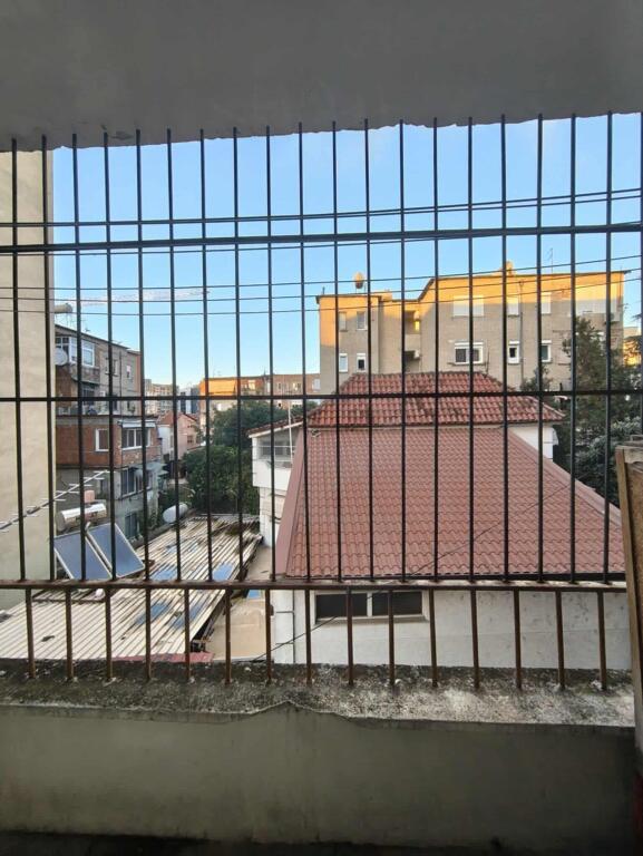 Appartamento in affitto 2+1 – Via Ferit Xhaiko, Tirana